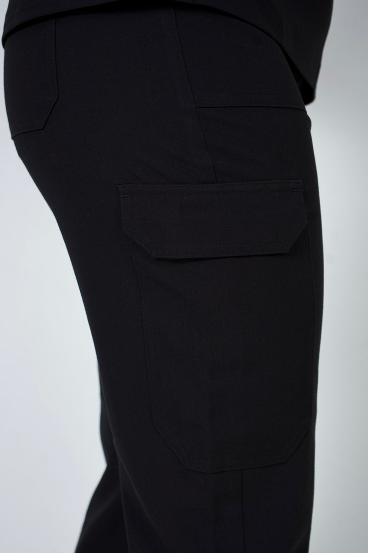 #color_jett-black